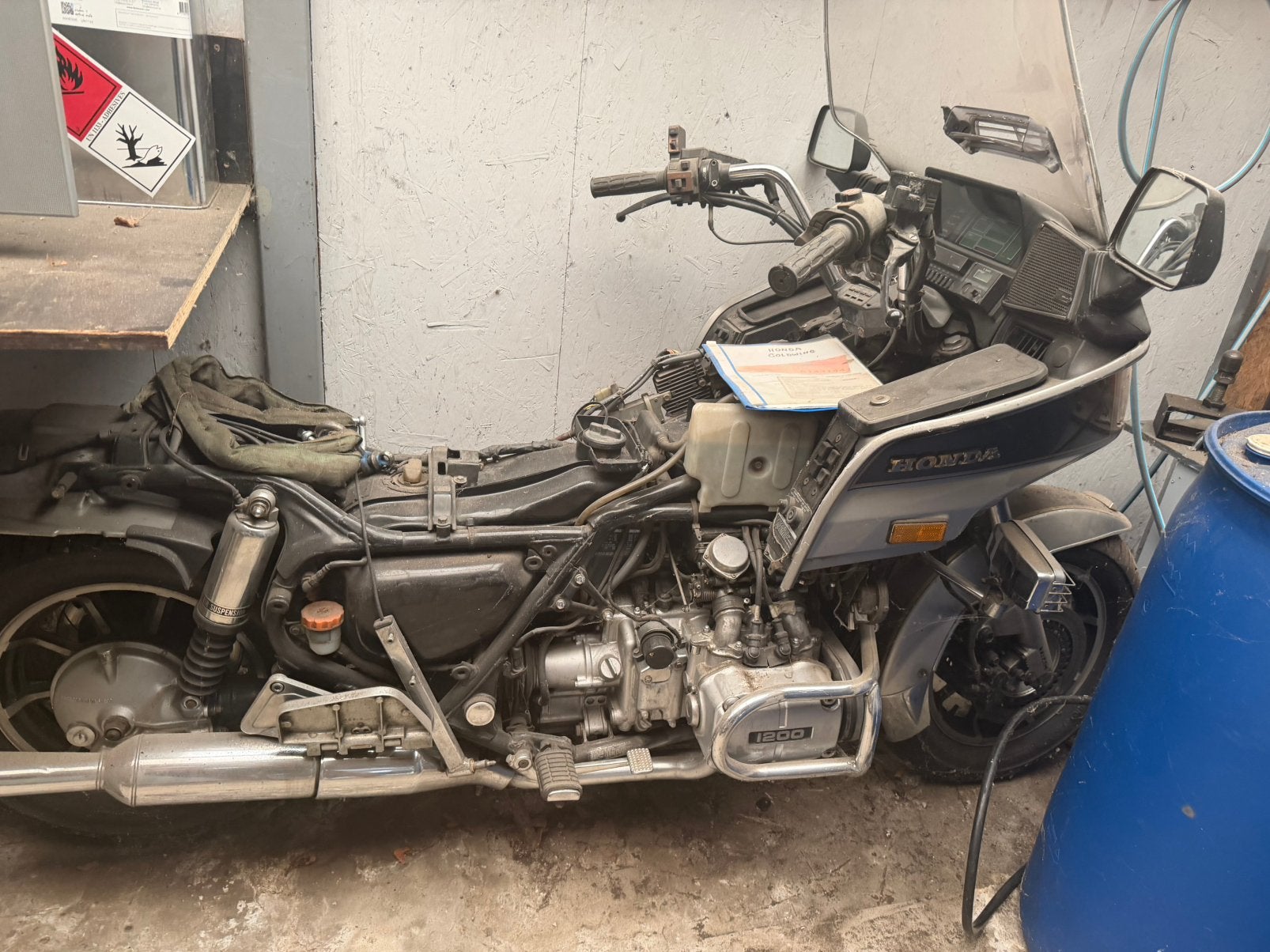 Goldwing voor onderdelen, Ophalen