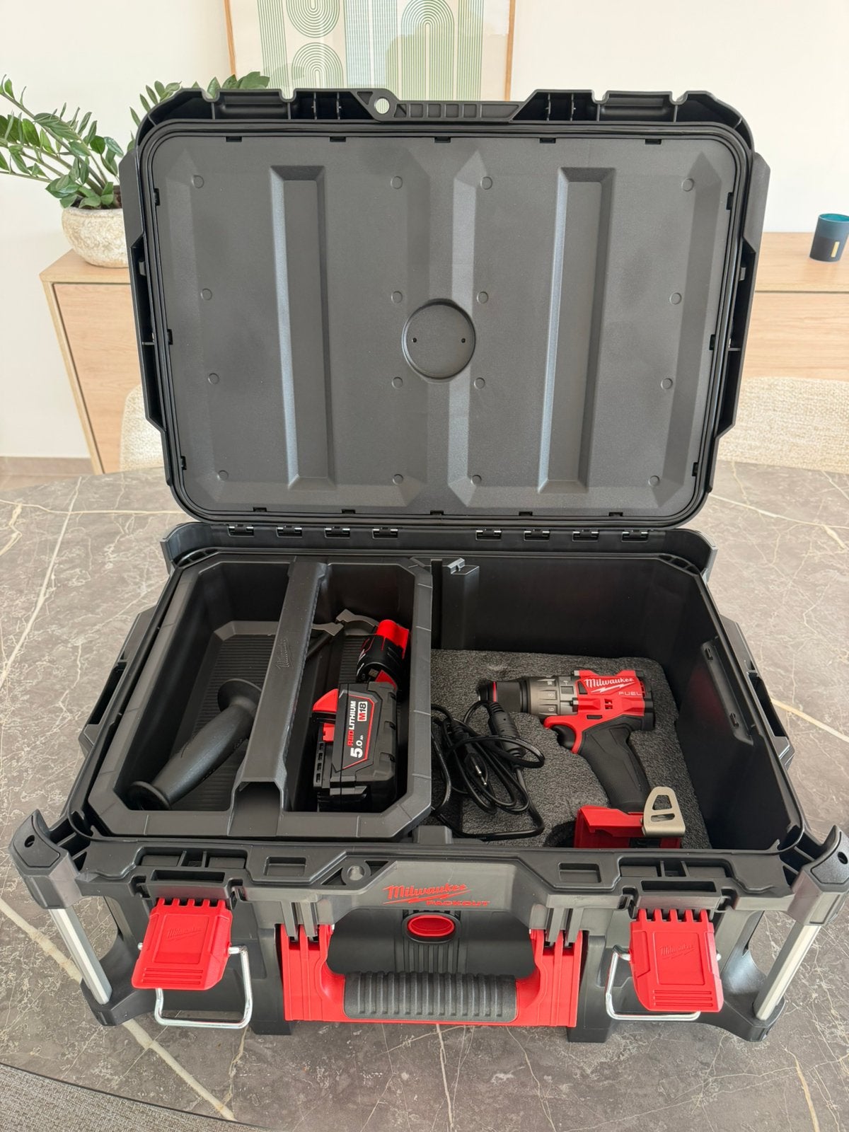 Milwaukee set boormachine/batterij set/compressor, Doe-het-zelf en Bouw, Ophalen, Zo goed als nieuw, Boormachine