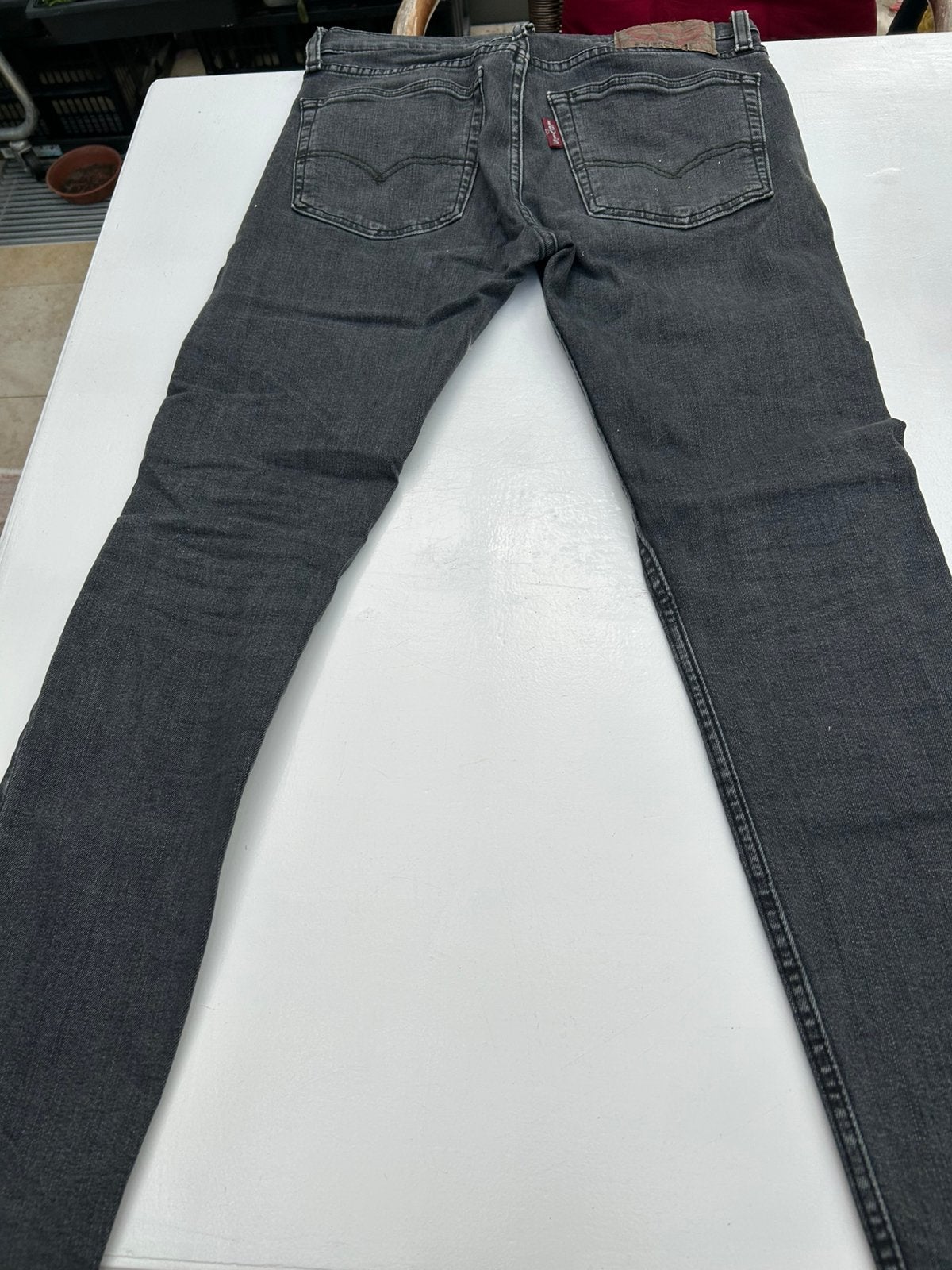 Jeans Levi's gris modèle 519 taille 32/32, Envoi, Comme neuf, Gris, W33 - W34 (confection 48/50)