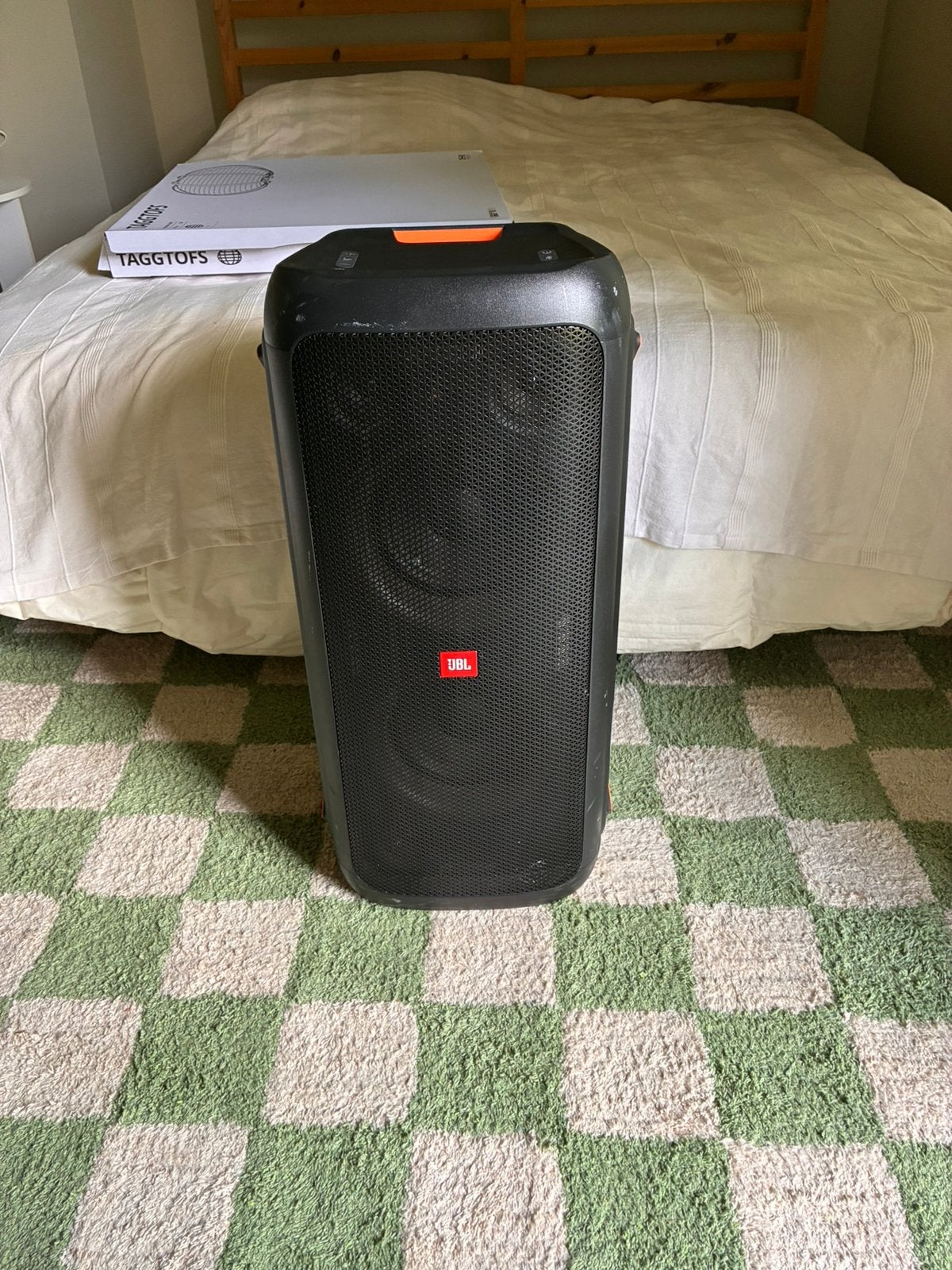 JBL PartyBox 200 met kabel, Ophalen, Zo goed als nieuw, JBL
