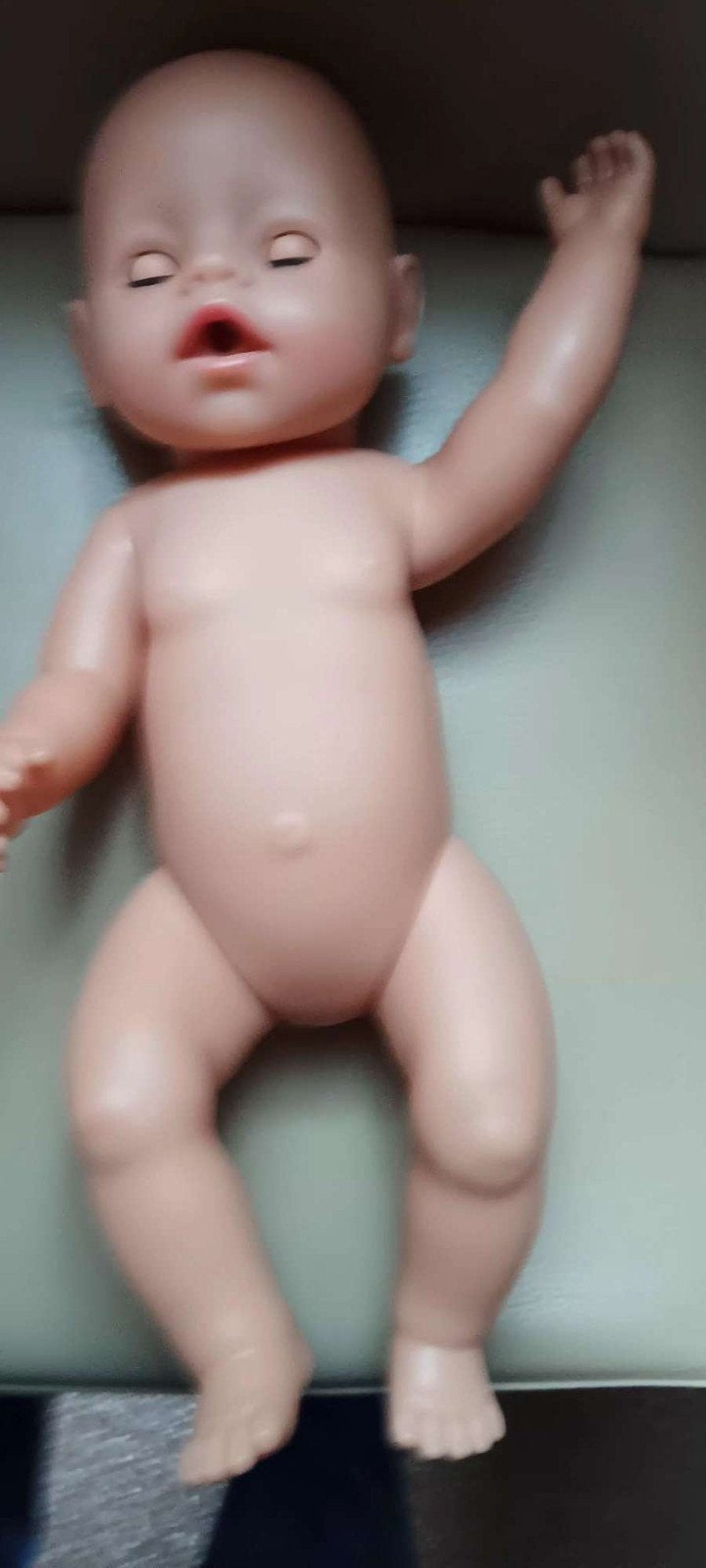 baby born pop zonder kleren, Ophalen