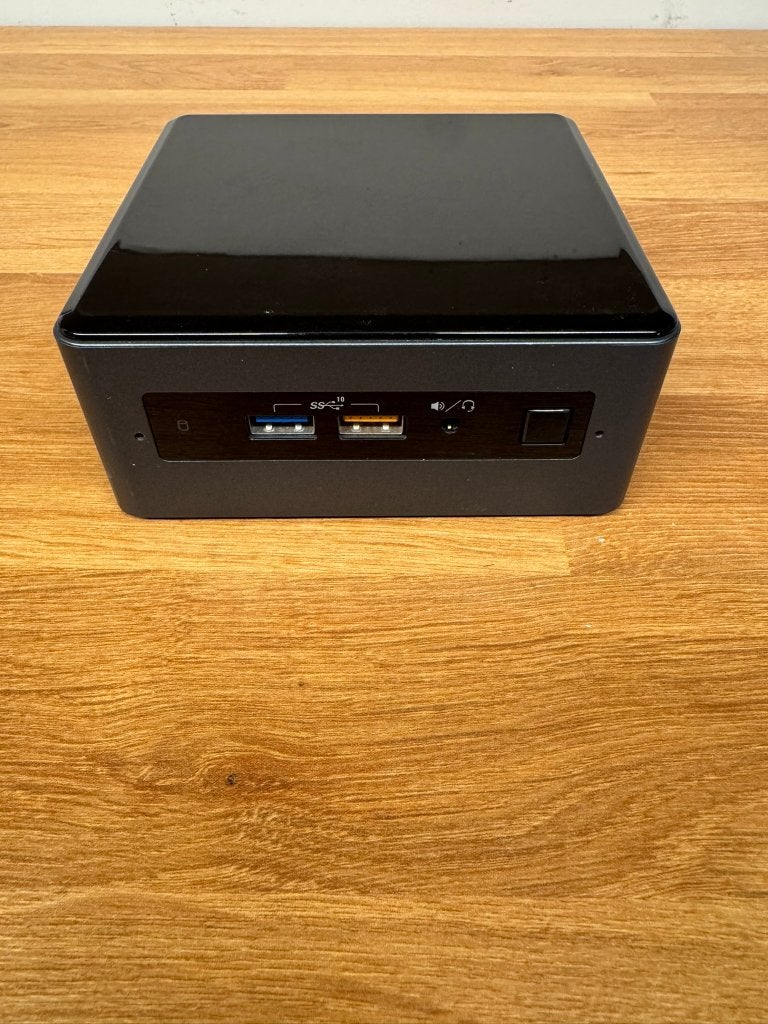 Intel NUC BOXNUC8i3BEH2 16gb ddr4 512gb nvme, Gebruikt, Intel, SSD, Intel Core i3