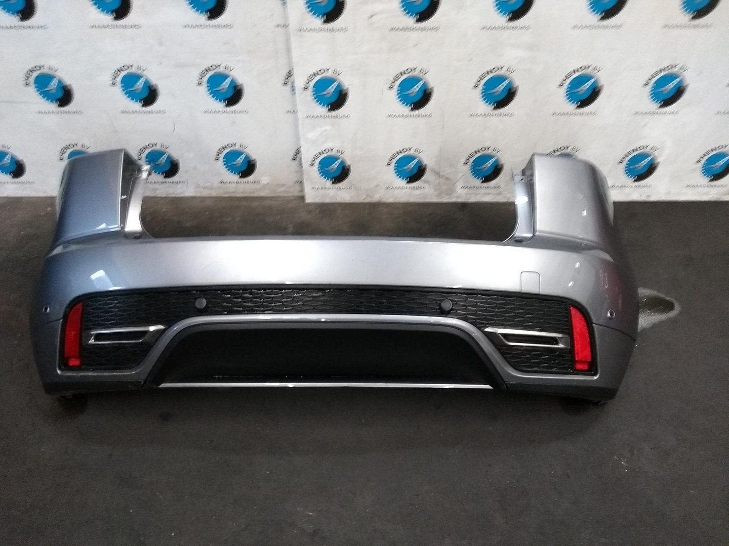 JAGUAR E PACE X540 R Dynamic SE D200 AWD  BUMPER ACHTER 2021, Arrière, ARN reconnu, Utilisé, Enlèvement ou Envoi