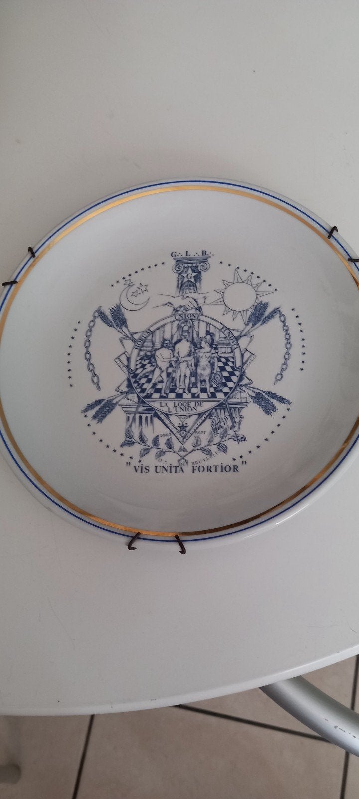 Assiette de franc-maçonnerie La Loge de L'Union Vis Unita Fo, Enlèvement ou Envoi