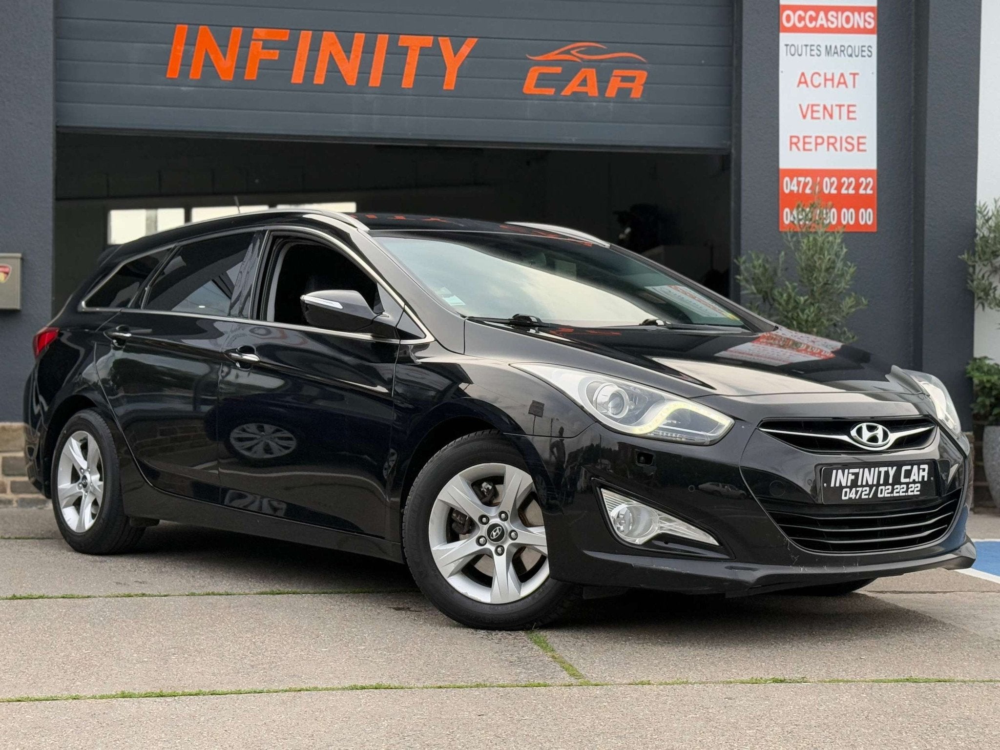 Hyundai i40 i40 SW 1.7 CRDi Executive (bj 2013, automaat), Auto's, Euro 5, Gebruikt, Zwart, 4 cilinders
