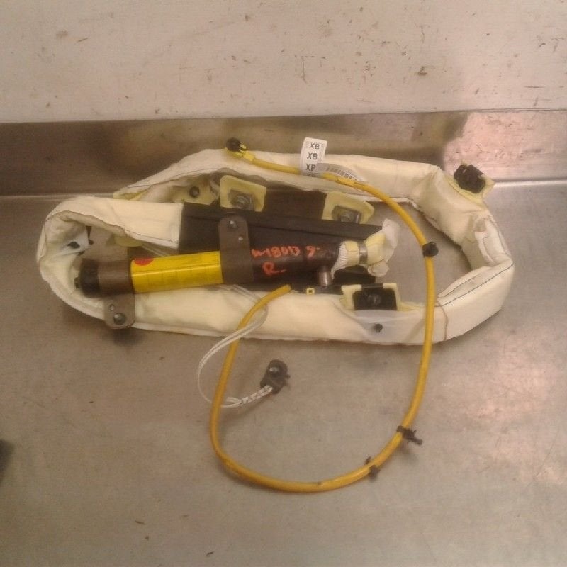 AIRBAG TOIT DROIT Daewoo / Chevrolet Captiva (C100), Daewoo, Dhr. M. Roggen, Stadsweg 37 37
9917 PV  WIRDUM GR., NL, Utilisé