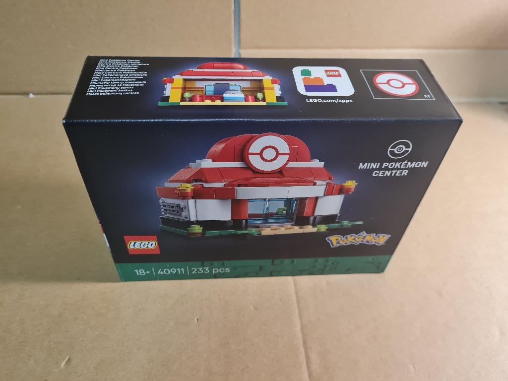 LEGO 40911 Mini Pokemon Center, Lego, Ensemble complet, Comme neuf, Complet