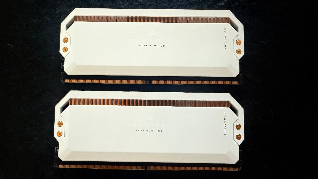 CORSAIR DOMINATOR PLATINUM RGB 32GB (2x16GB), Computers en Software, RAM geheugen, Zo goed als nieuw, 32 GB, DDR5, Ophalen