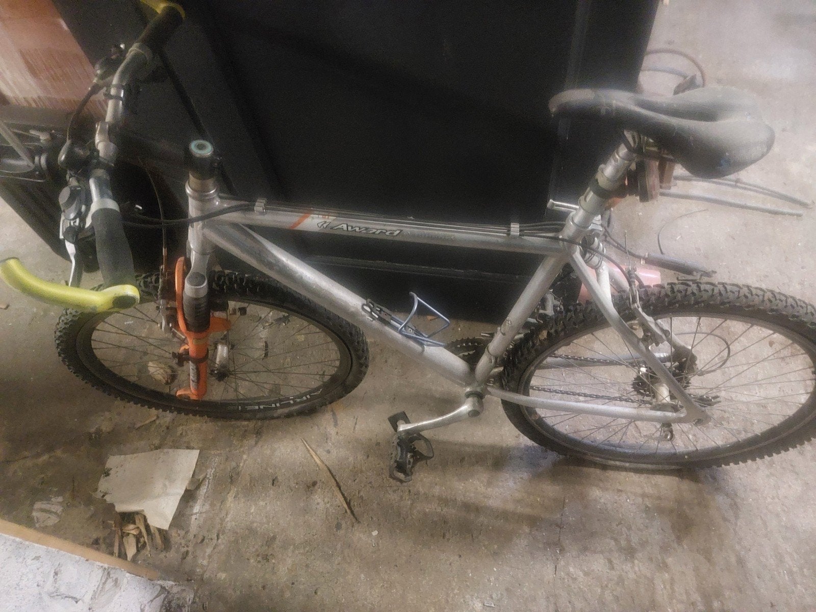 Vtt, Vélos & Vélomoteurs, Enlèvement