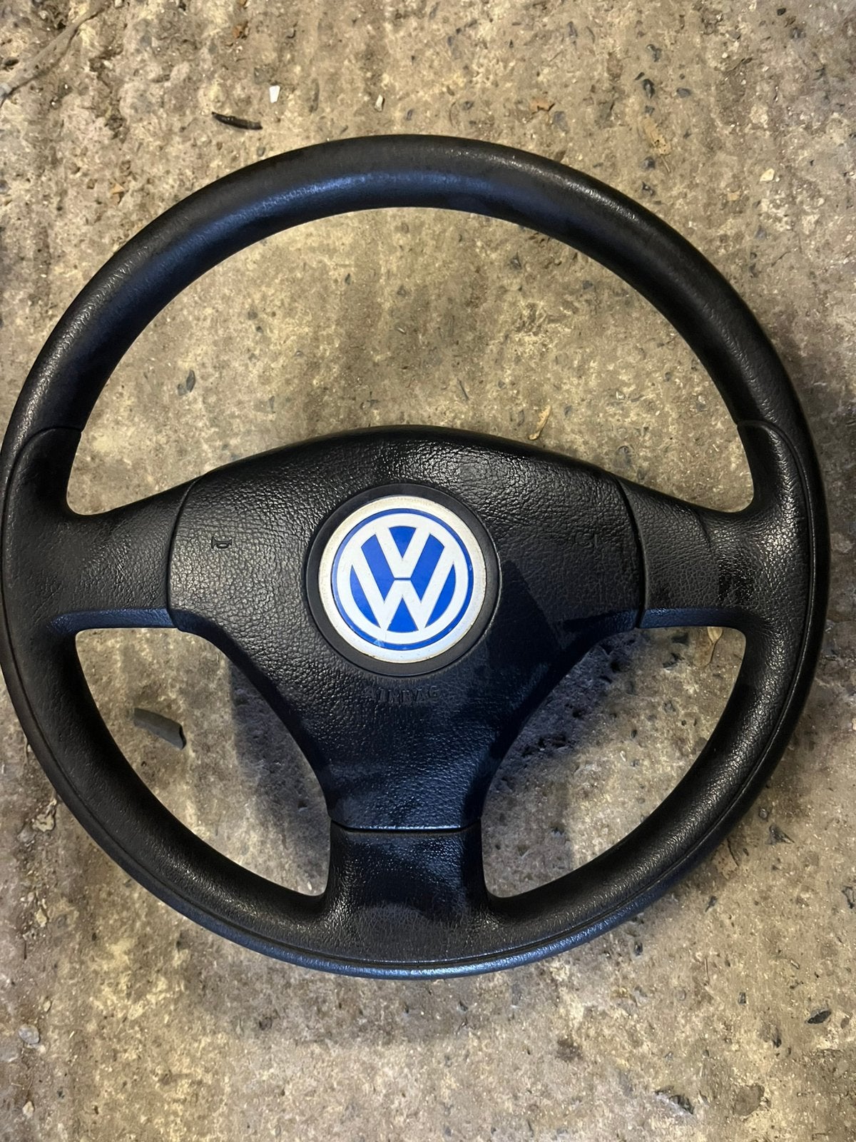 volant vw golf, Autos : Pièces & Accessoires, Enlèvement