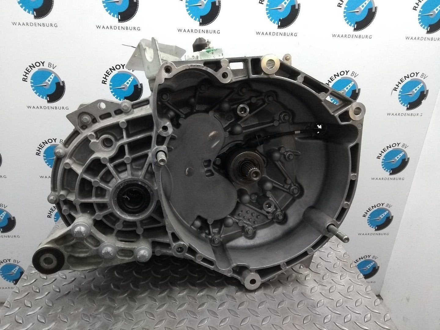 FIAT 500X TRANSMISSIE / VERSNELLINGSBAK 2017, Ophalen of Verzenden, Gebruikt, Stiba lid