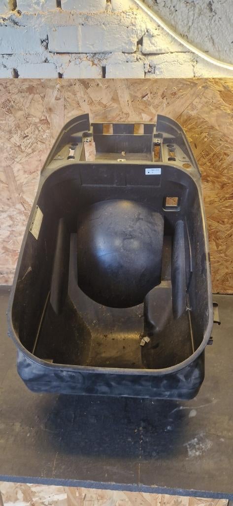 Coffre sous selle origine Yamaha 500 Tmax TMAX T-MAX 2007, Envoi
