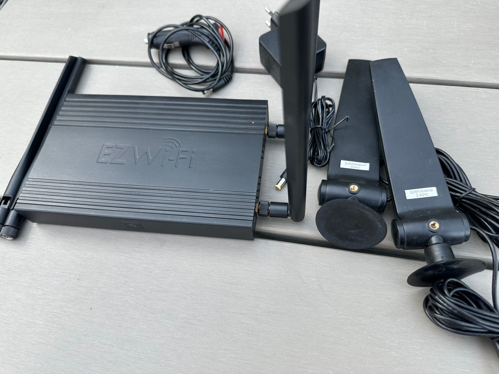 EZWiFi EzHotspot Extender V5, Elektronische apparatuur, Overige elektronische apparatuur, Ophalen, Zo goed als nieuw