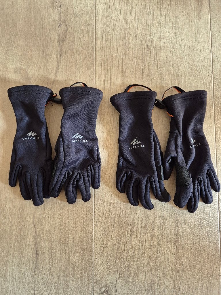Handschoenen (2 paar, 'Quechua', maat 116/122), Ophalen of Verzenden