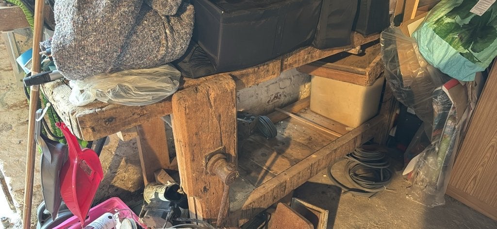 Ancien établi de menuisier, Enlèvement, Utilisé, 70 à 120 cm, Étau