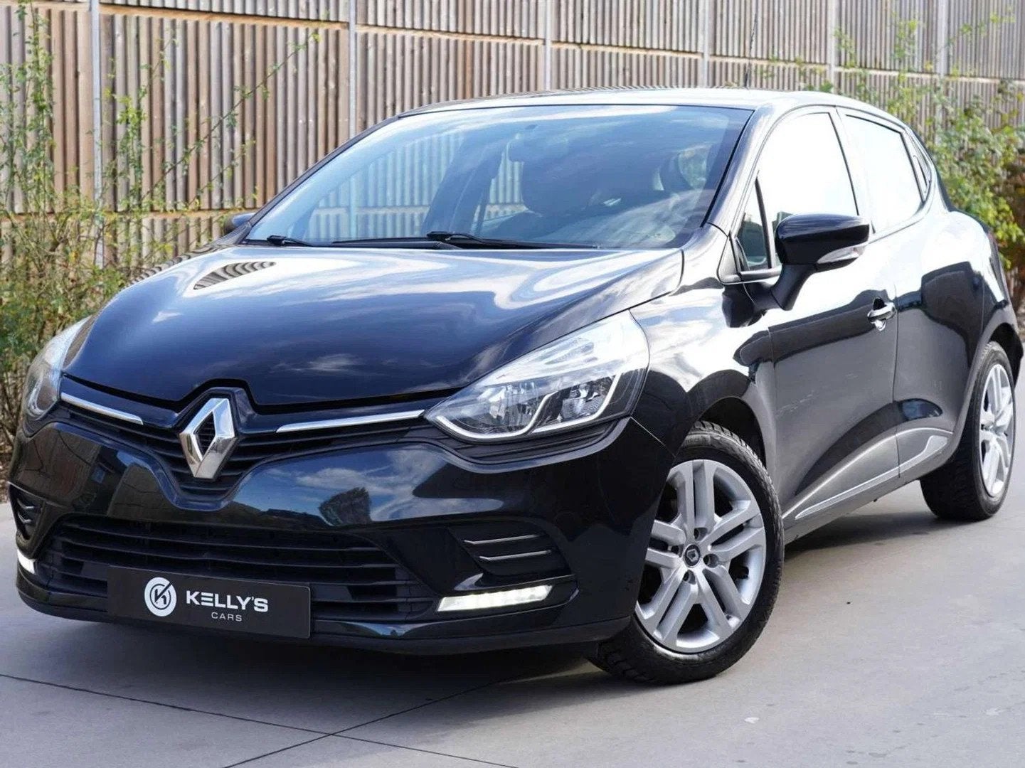 Renault Clio 0.9 TCe*1 ste eig!, Autos, Achat, Euro 6, Entreprise, Volant multifonction