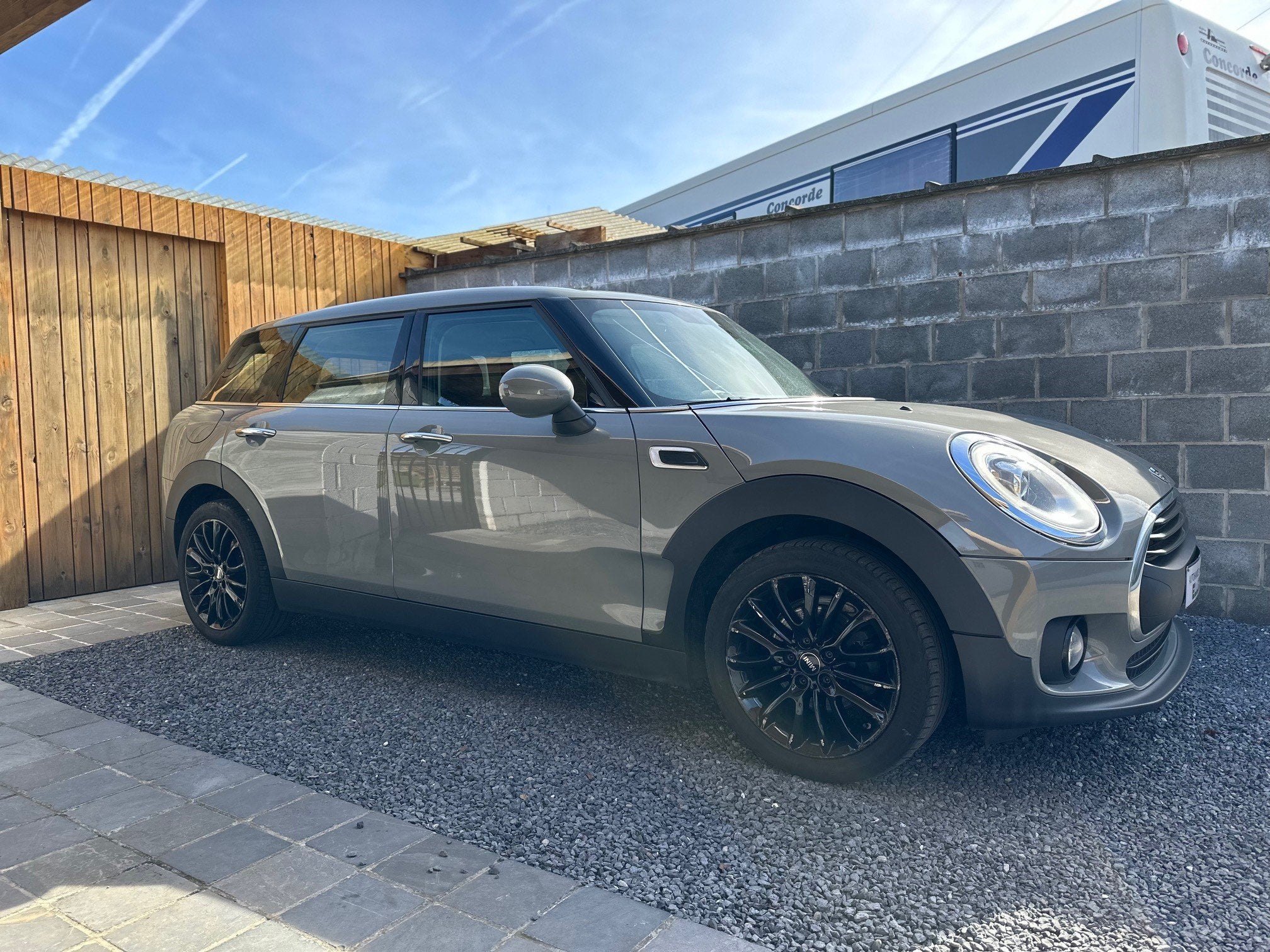 MINI One Clubman 1.5 D Sport Led Navigatie Leder BT Zetelver, Autos, Cuir, Argent ou Gris, Achat, Entreprise