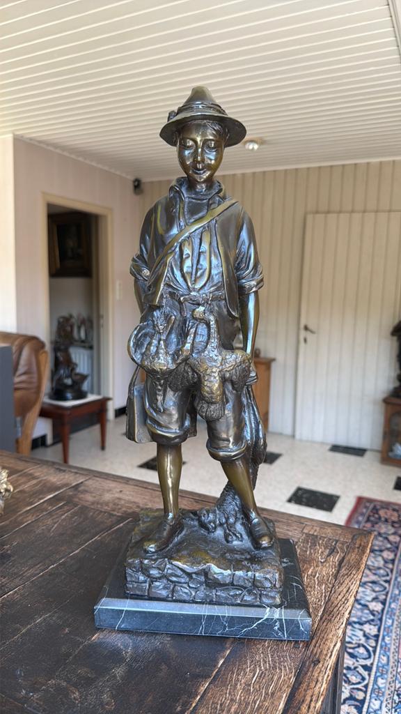 Antiek bronzen beeld “A. Moreau” - marmeren sokkel – zwaar, Enlèvement, Bronze