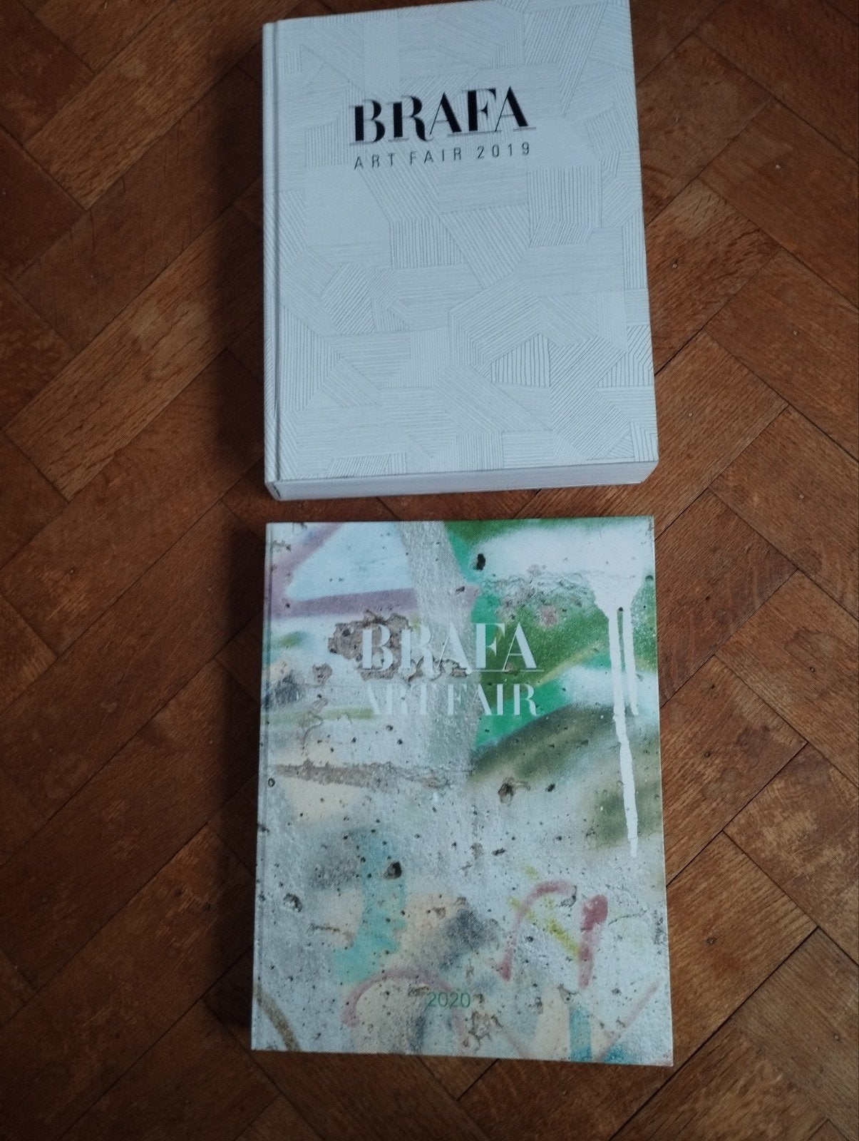 Lot 2 Volumes Brafa Art Fair 2019 et 2020, Enlèvement ou Envoi