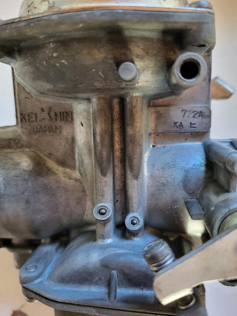 Honda four 1972 carburators, Enlèvement ou Envoi