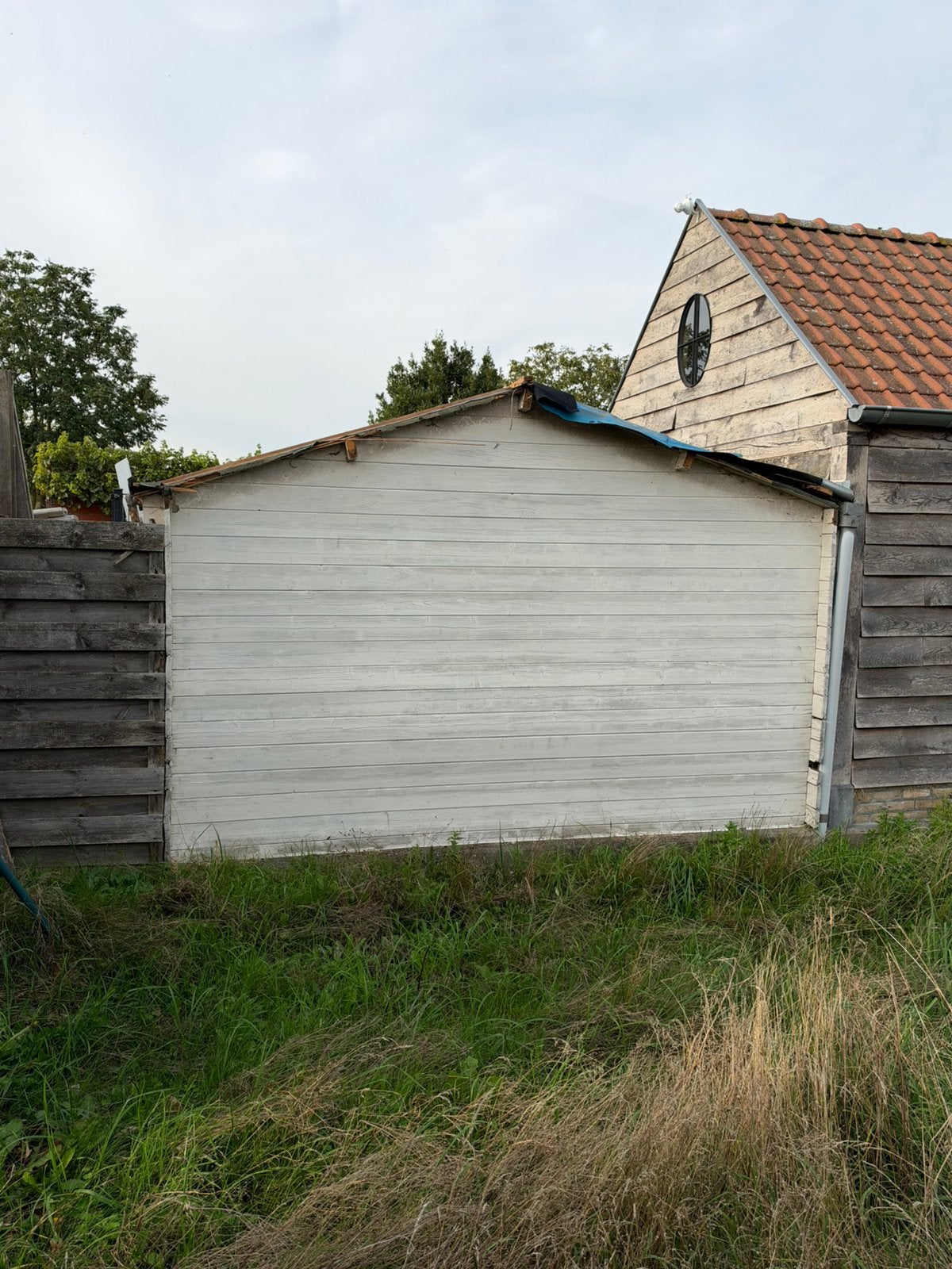 Brandhout tuinhuis 4 m x 4 m planken 3 cm dikte, Tuin en Terras, Ophalen