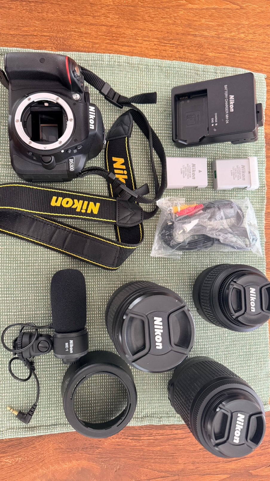 Nikon D5300, Audio, Tv en Foto, Fotografie | Onderwatercamera's, Ophalen, Zo goed als nieuw, Nikon, Camera