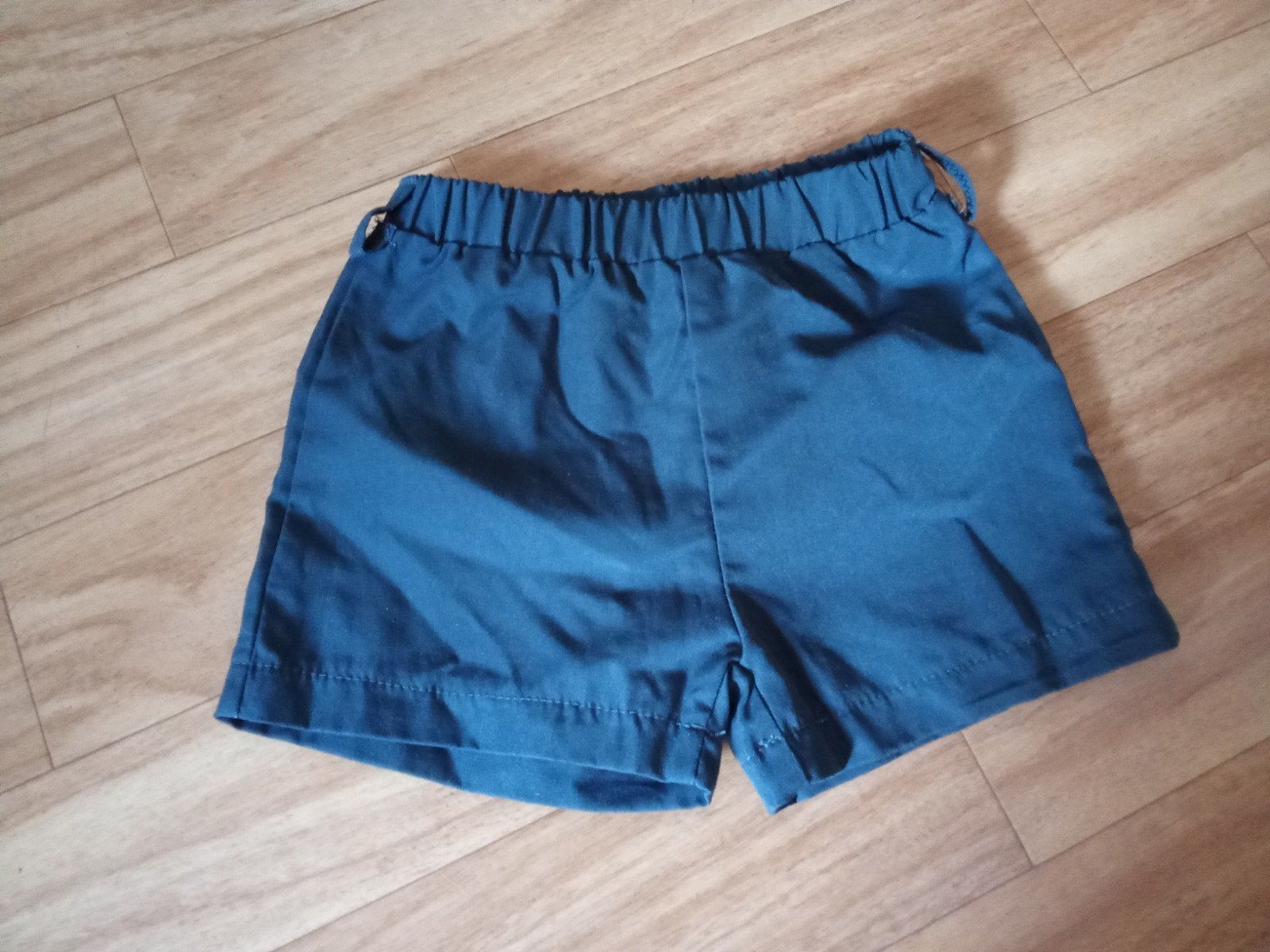 Short/zwembroek maat 80 donkerblauw, Kinderen en Baby's, Babykleding | Baby-zwemkleding, Ophalen, Maat 80, Zwembroek