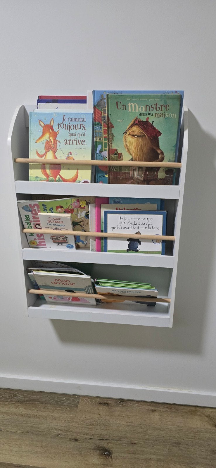 Bibliothèque murale enfants