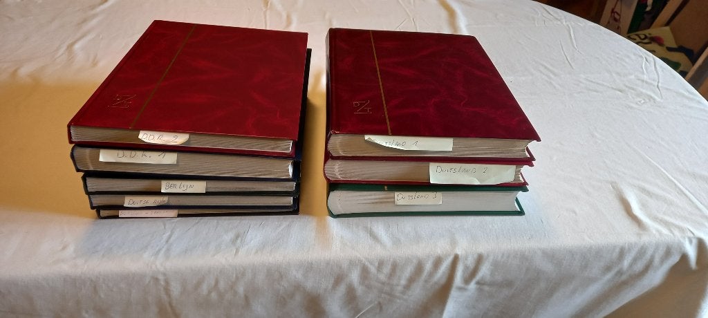 Postzegel albums van Duitsland, Ophalen, DDR