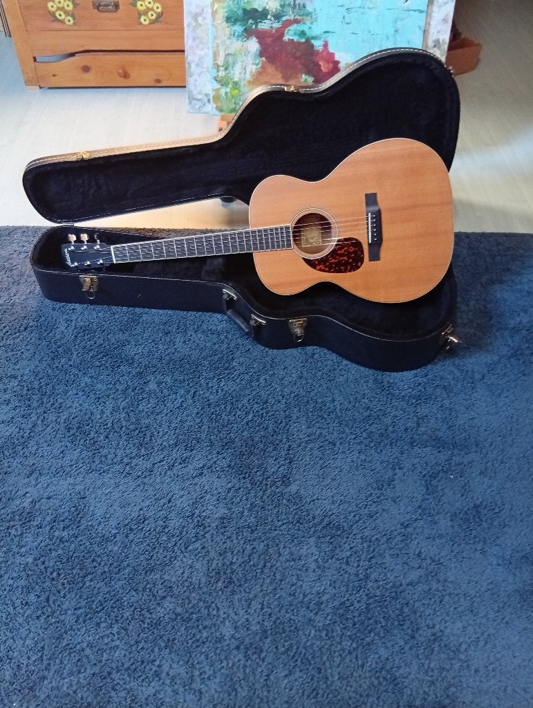 Larrivée OM-03R linkshandige gitaar met koffer L.R BAGGS vtc, Muziek en Instrumenten, Ophalen, Zo goed als nieuw, Western- of Steelstringgitaar