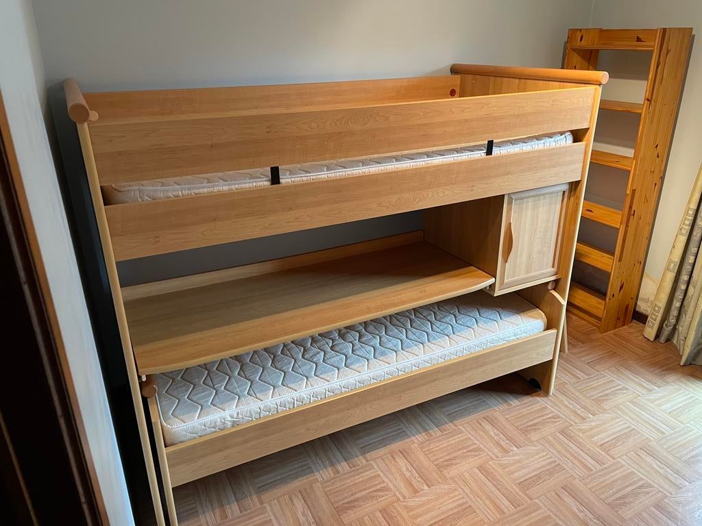 Multifunctioneel stapelbed met bureau, Ophalen, Zo goed als nieuw, Stapelbed