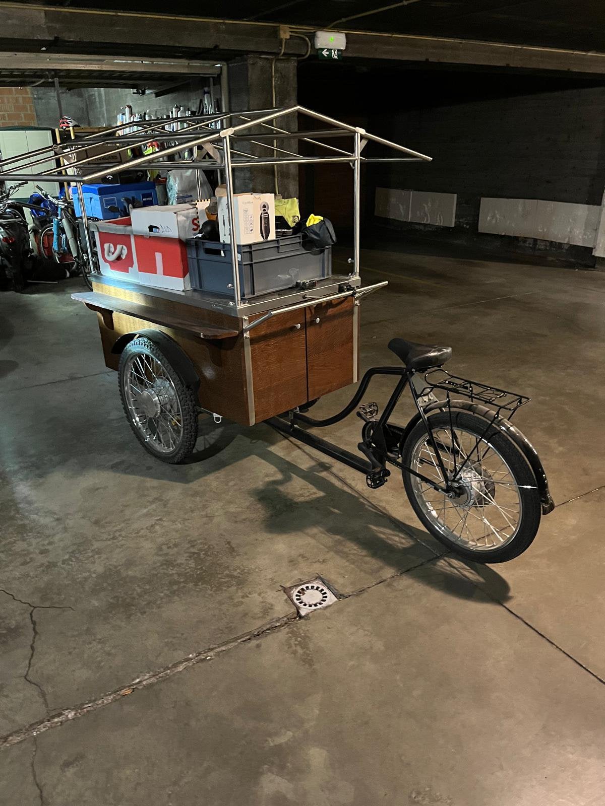 Triporteur, Enlèvement, Comme neuf