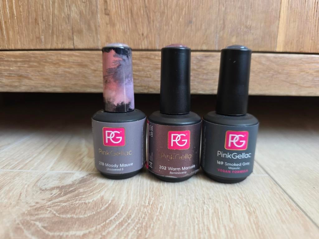 Pink gellac kleuren, Enlèvement