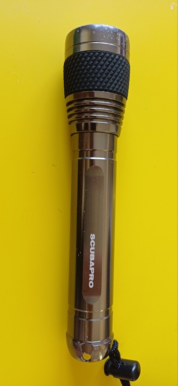 duiklamp scubapro, Sports nautiques & Bateaux, Enlèvement ou Envoi, Lampe de plongée