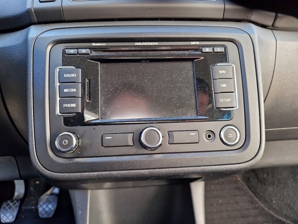SYSTEME NAVIGATION GPS Skoda Fabia II Combi, Utilisé, Info@skoda-auto.de, Skoda, Max-Planck-Straße  3-5
64331  Weiterstadt, DE