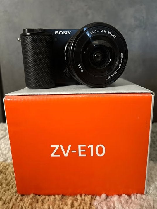 Sony ZVE10, Audio, Tv en Foto, Fotocamera's Digitaal, Accu, Zo goed als nieuw, Sony, Vlogcamera