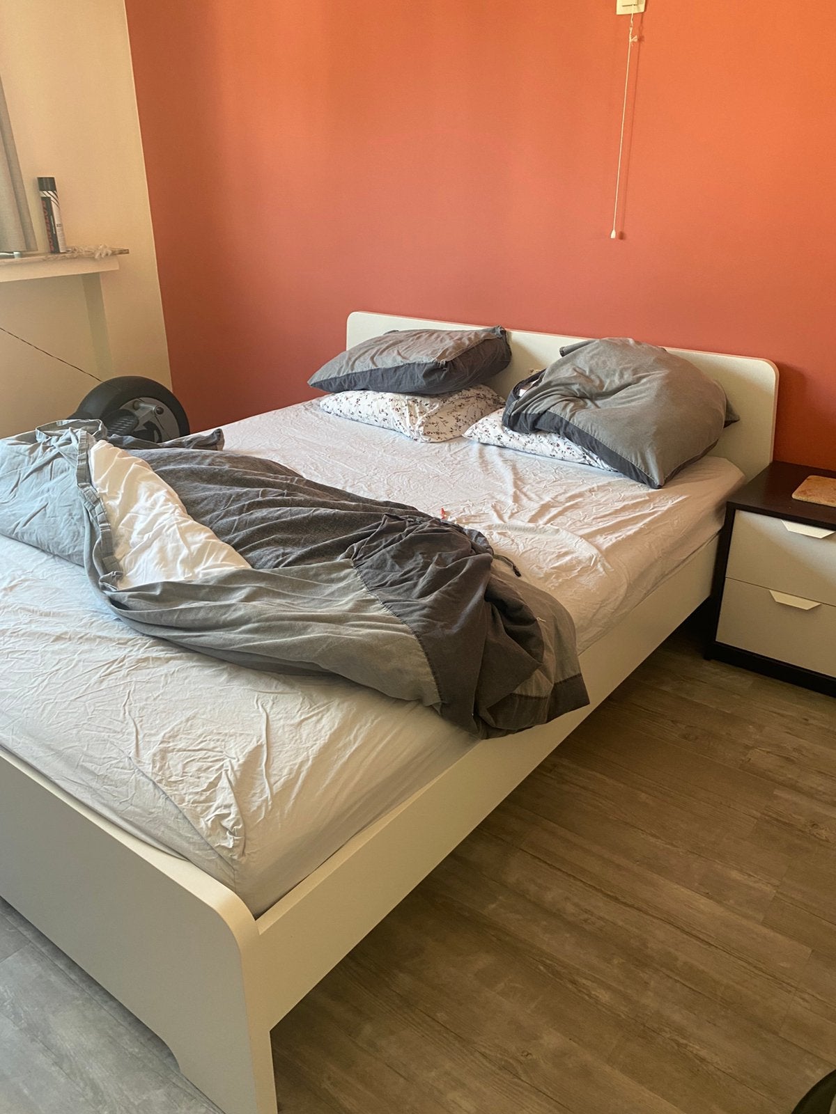 Tweepersoonsbed met matras en lattenbodem, Huis en Inrichting, Ophalen, Zo goed als nieuw