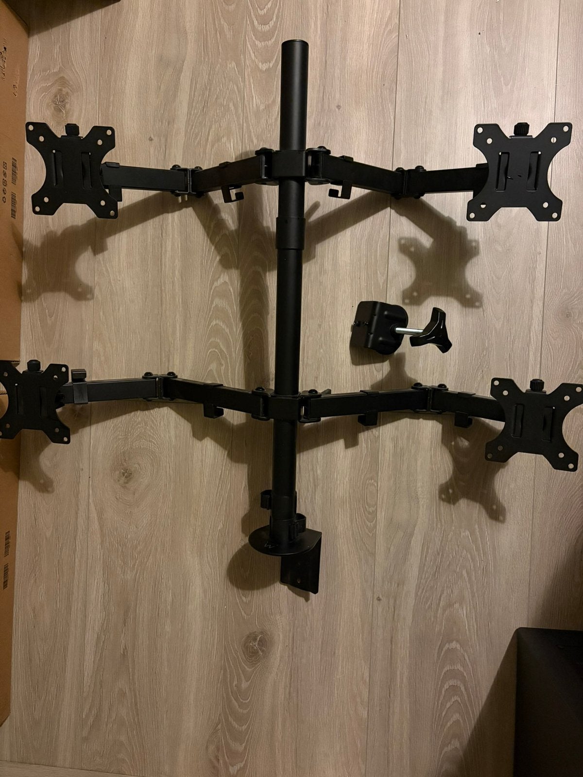 Steun 4 monitorbeugels, Ophalen, Zo goed als nieuw, Gaming