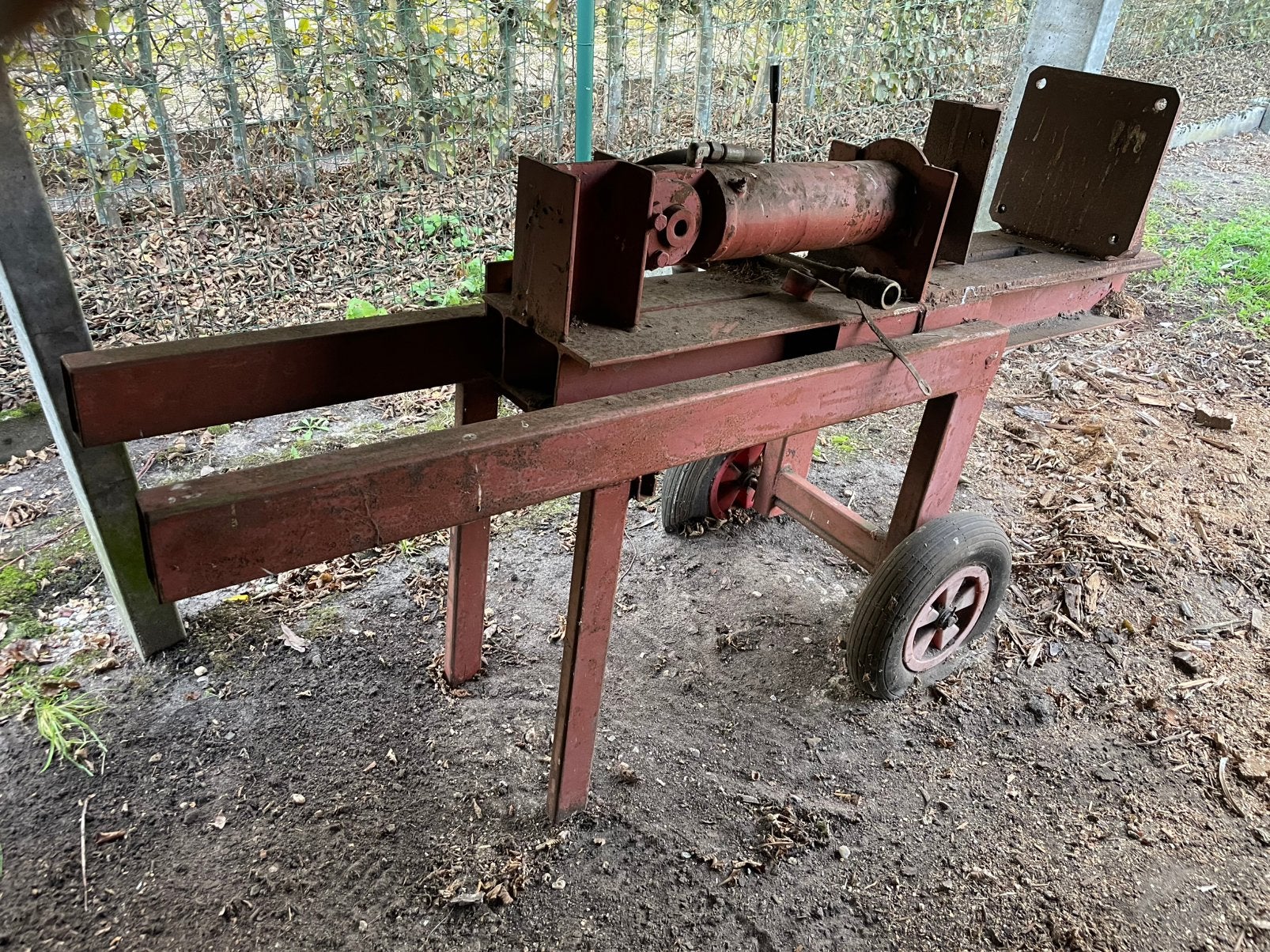 Kloofmachine en dieselmotor met hydraulische pomp (bieden), Tuin en Terras, Ophalen, Zo goed als nieuw