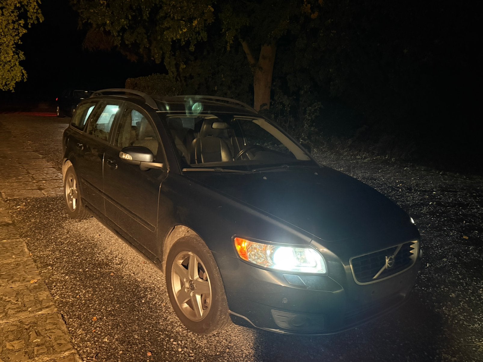 Volvo v50 2.0d 2009 automaat euro 5 xenon/opendak/leder, Auto's, Automaat, Euro 5, Leder, Particulier