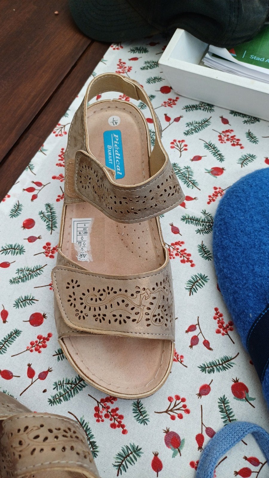 Sandales confortables Damart taille 41, Enlèvement