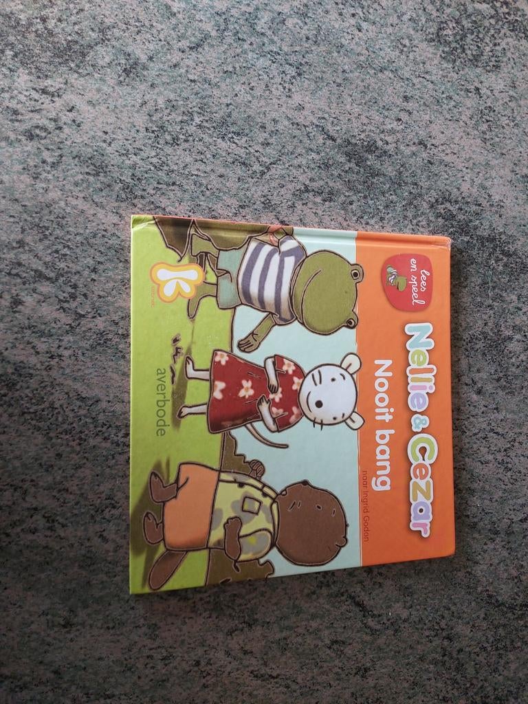 Nellie en cezar boek, Ophalen
