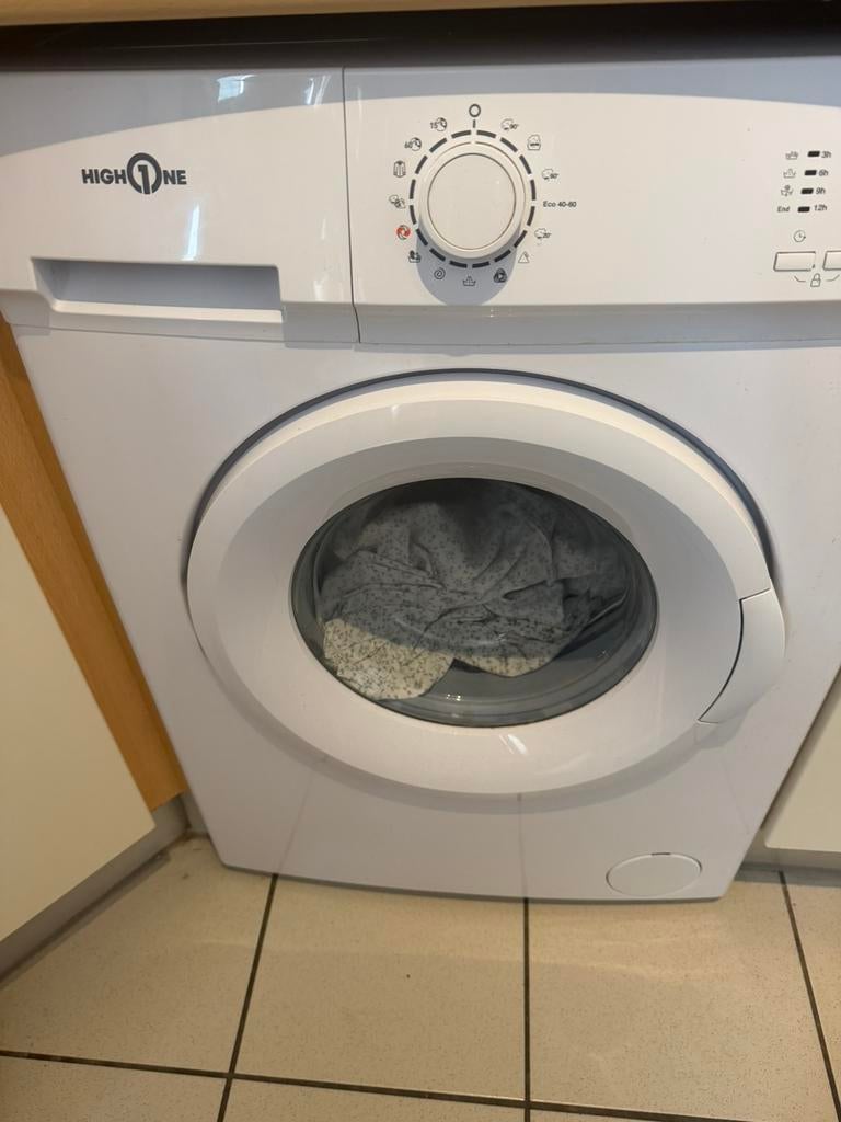 Machaine a lave a vendre, Ophalen of Verzenden, Zo goed als nieuw