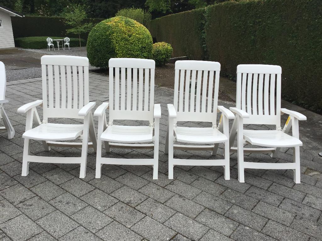4 tuinstoelen en ligbed, Tuin en Terras, Ophalen, Zo goed als nieuw, Kunststof, Verstelbaar