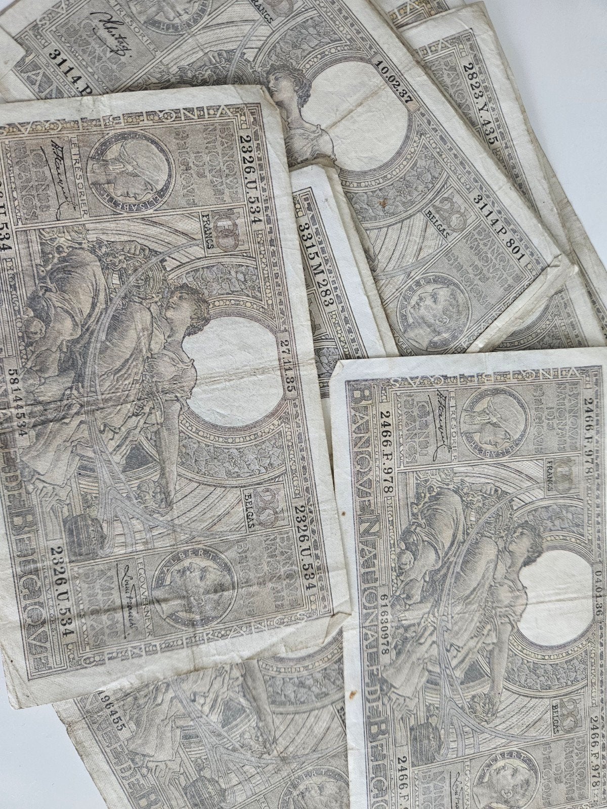 100 francs 20 billets Belga, 17 pièces, Timbres & Monnaies, Billets de banque | Belgique, Enlèvement ou Envoi