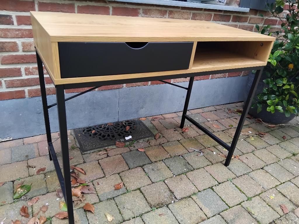 bureau of wandtafel met zwart staal nieuwstaat, Ophalen, Zo goed als nieuw, Zwart