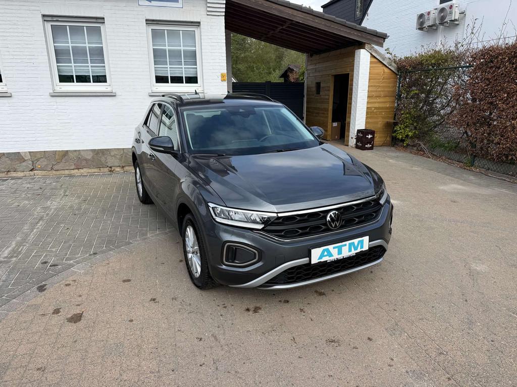 Volkswagen T-Roc T-Roc 1.5 TSI Style Business DSG (bj 2024), Auto's, Volkswagen, 4 cilinders, https://public.car-pass.be/vhr/e431ba28-a415-4bb2-b185-65af35a41c40