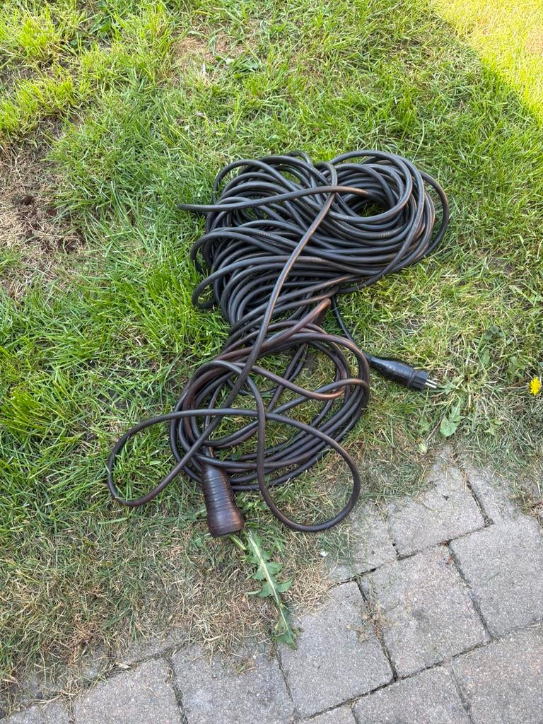 Rallonge élecrtique en néoprene, Enlèvement, Utilisé, Moins de 50 mm, Autres types