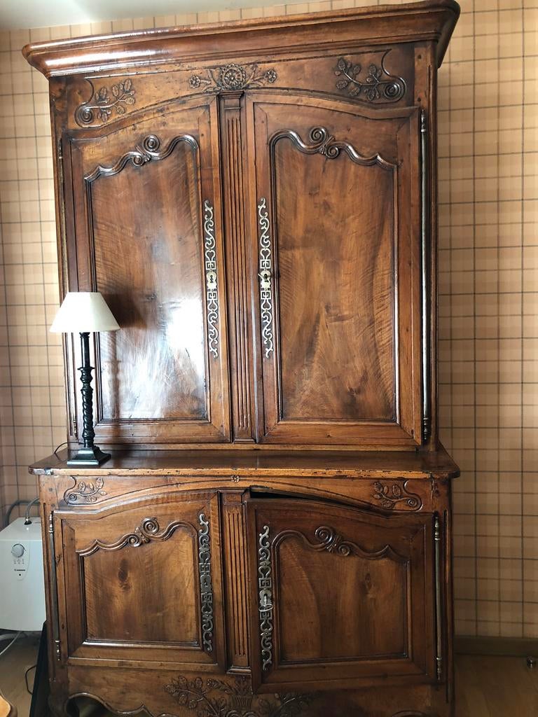 Antieke Deux-Corps, Ophalen