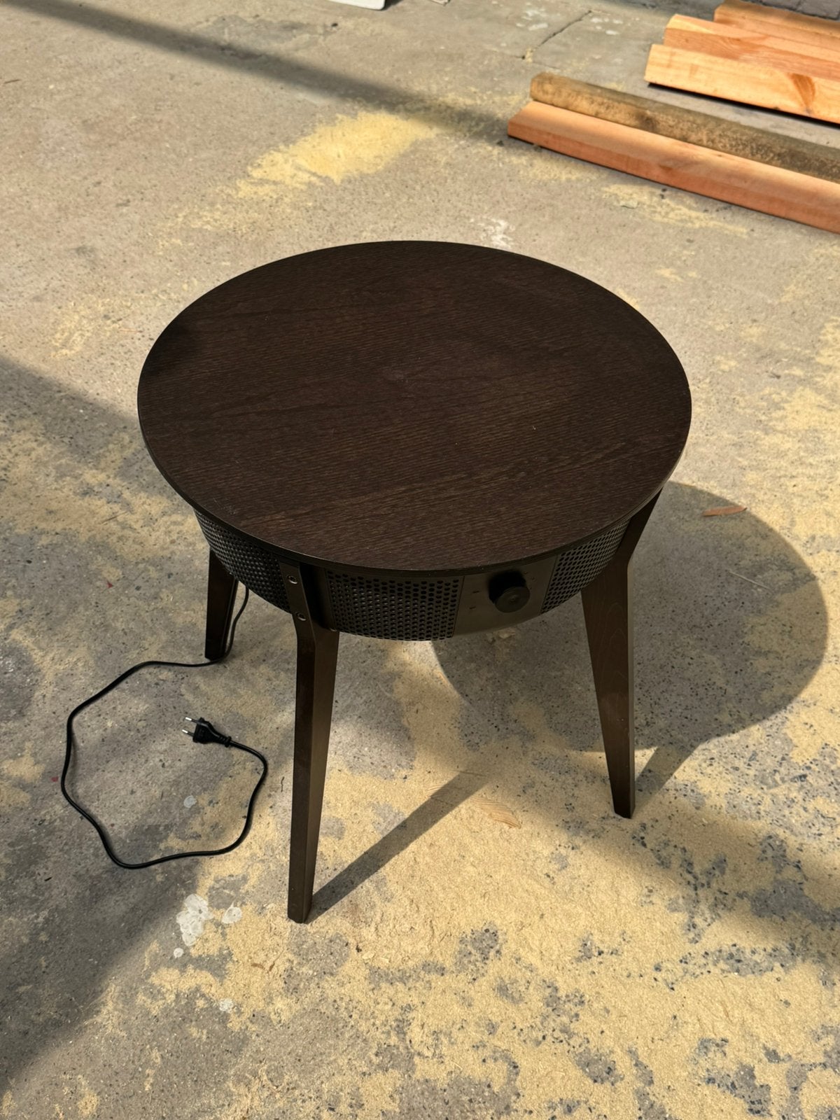 Table purificateur d'air placage chêne brun foncé STARKVIND, Overige materialen, Minder dan 55 cm, Rond, Suedois